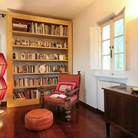 בית נופש Spacious With Private Pool Near *